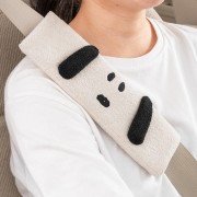 日本 BONFORM 汽車用 SNOOPY 史露比毛絨安全帶套