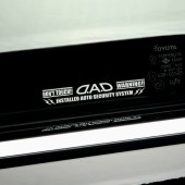 日本 DAD 汽車用車汽玻璃專用防盜貼紙汽車貼紙 (2張裝)