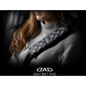 日本 DAD 汽車用仿皮格仔安全帶套 