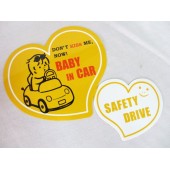 日本 汽車用心型 BABY IN CAR 車身貼紙玻璃貼紙黃色